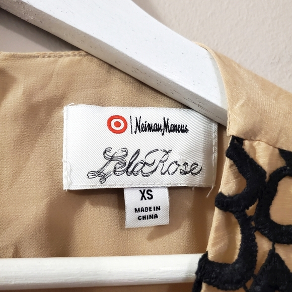 Lela Rose x Neiman Marcus - Guipure Lace Cotton Silk Overlay Blouse - Size XS - Picture 5 of 9